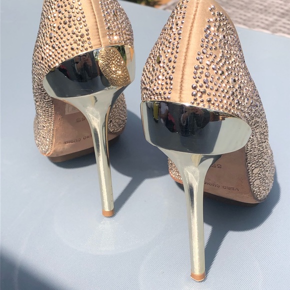 BCBG Stiletto Crystal stud pumps shoes gorgeous 35 5 - Picture 3 of 4